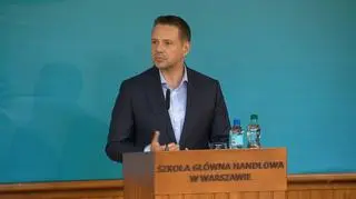 Rafał Trzaskowski ze studentami SGH