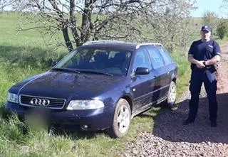 Pijana jazda nastolatków. Wpadli dzięki własnej transmisji