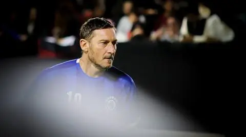 Błagania Włochów na nic. Totti wybiera się do Moskwy 
