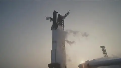 SPACE-EXPLORATION-STARSHIP