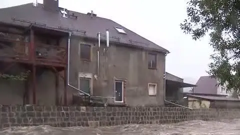 1409N083V LADEK ZDROJ