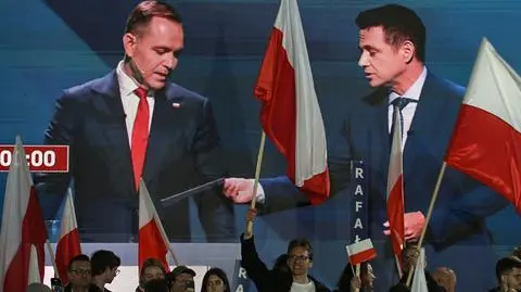 Tajemnicza koperta od Trzaskowskiego dla Nawrockiego
