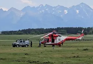 W wakacje wyszli w Tatry. Ponad 400 turystów potrzebowało pomocy, jeden zginął