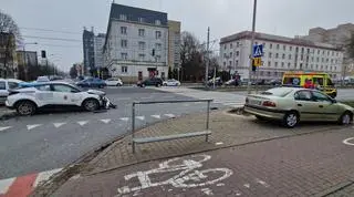 Zderzenie aut w alei Krakowskiej 