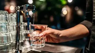 Pół litra wody za darmo. Nowa propozycja w Sejmie