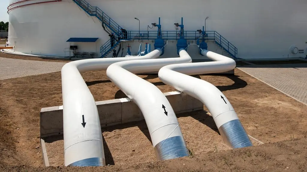 Ropa popłynęła rurociągiem "Przyjaźń". 90 miliardów euro dla Ukrainy