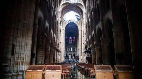 Od władz Francji zależy w jakim stopniu pomożemy w odbudowie Notre Dame