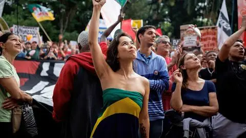 Protestujący na ulicach Brazylii
