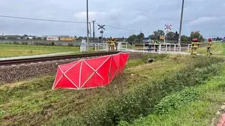 Dziadek z wnuczką potrąceni na torach. Nie żyją