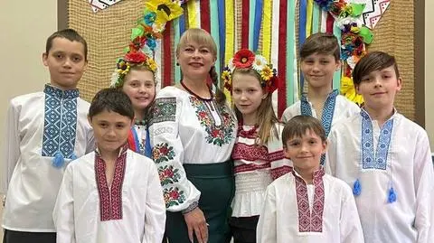 Anzhela Diorditsa z siódemką dziećmi