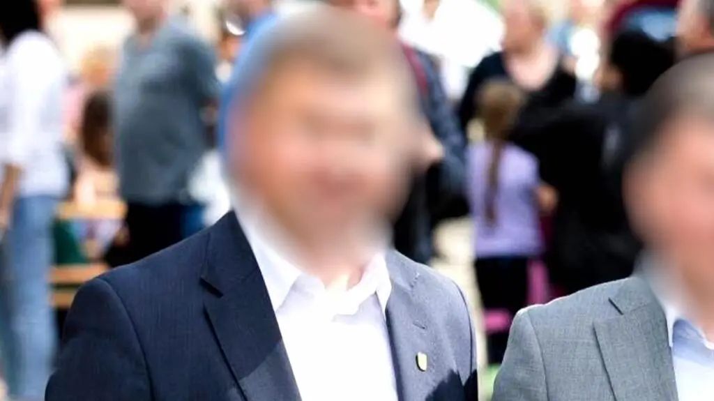 Sekretarz gminy i osiem kobiet. "Chciałabym zobaczyć, jak ponosi konsekwencje"