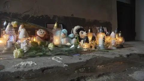 W miejscu gdzie doszło do tragedii, mieszkańcy znów zapalili znicze i przynosili maskotki