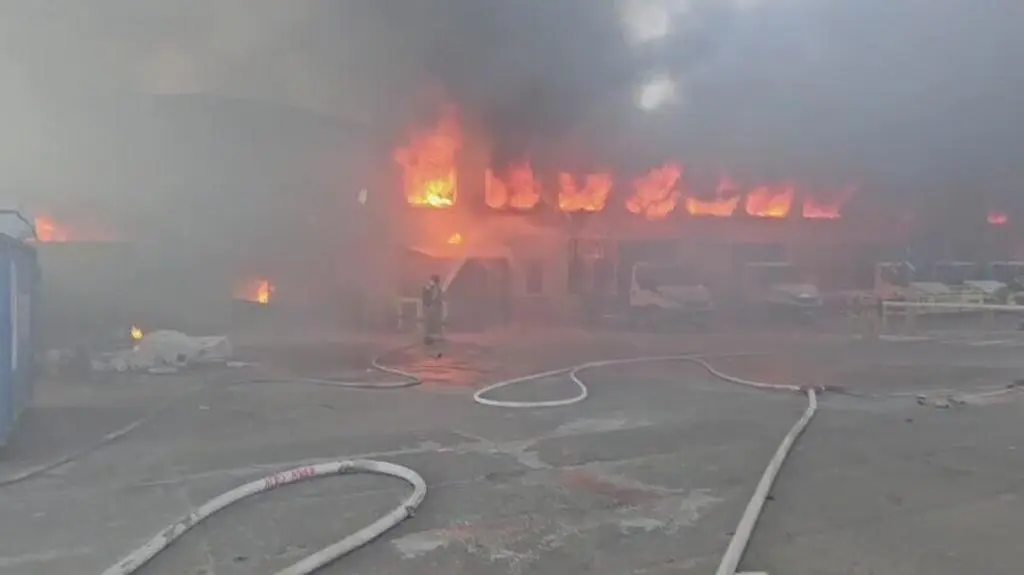 Klatka kluczowa-380137