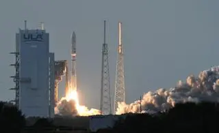 Start rakiety Atlas V.