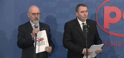 Gigantyczne "służbowe" wydatki i prawie pół miliona odprawy. "To jest trochę plucie w twarz"