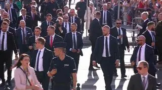 Jaka będzie współpraca prezydent-rząd? Oglądaj na żywo 