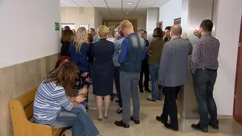 Krakowscy sędziowie obradowali na korytarzu na przekór prezes powołanej przez Ziobrę