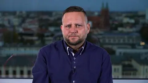 01 1800 bia tak jest gosc