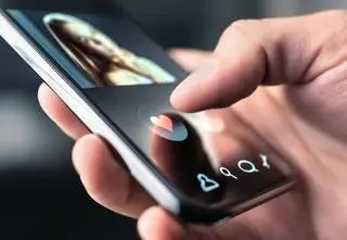 "Internetowe Love". Jak się nie dać oszukać, szukając miłości w sieci