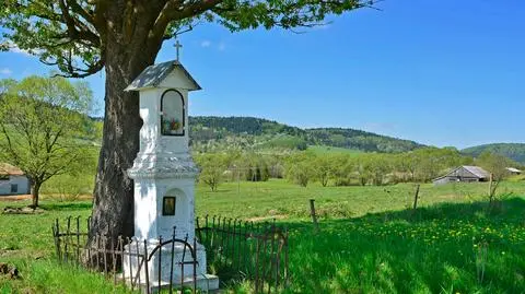 Mała architektura do opodatkowania. Czy trzeba będzie płacić za kapliczki i krzyże?