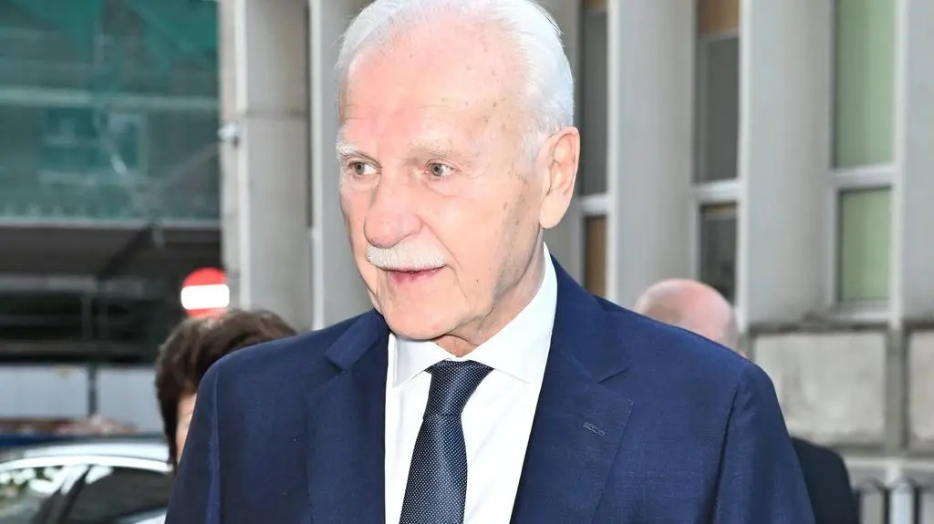 Andrzej Olechowski
