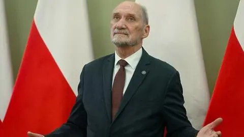 Antoni Macierewicz tłumaczy się z elementu "rajdu" po Warszawie