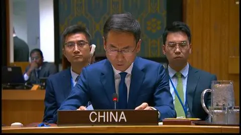 Ambasador Chin zaapelował o "spokój i opanowanie" 