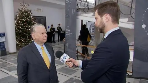 Borusewicz: cieszę się, że prezydent Nawrocki nie kazał porąbać i spalić Okrągłego Stołu