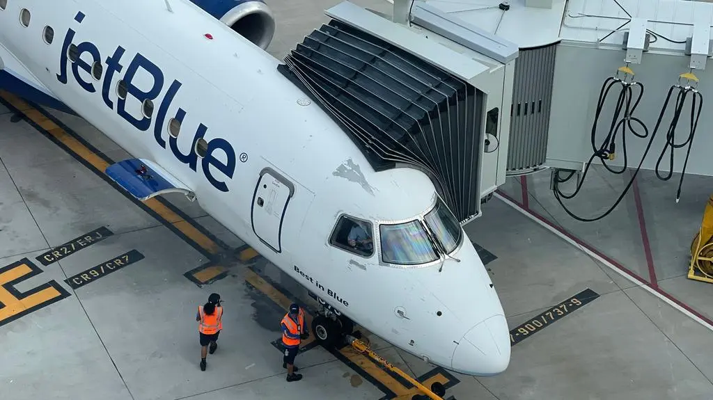Samolot linii JetBlue, zdjęcie poglądowe 