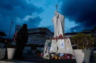 Papież Franciszek przebywa w szpitalu