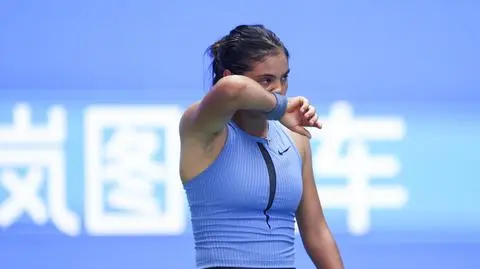 Mdlejąca tenisistka. Niepokojące obrazki z Chin