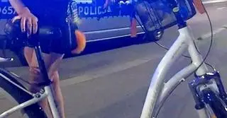 Spierały się z mundurowymi, że jazda rowerem po alkoholu powinna być dozwolona