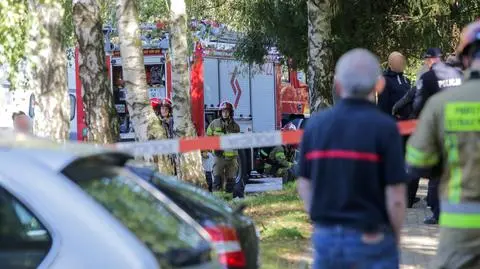 Ewakuacja mieszkańców bloku w Olsztynie