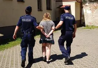 Pięcioletni chłopiec był przypalany papierosem i bity