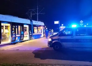 Mężczyzna zginął pod kołami tramwaju