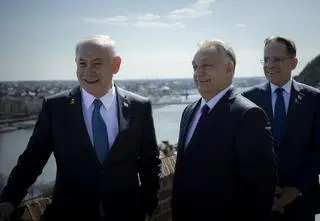 Rozmawiali z Trumpem o wystąpieniu Węgier z MTK i "dalszych krokach"