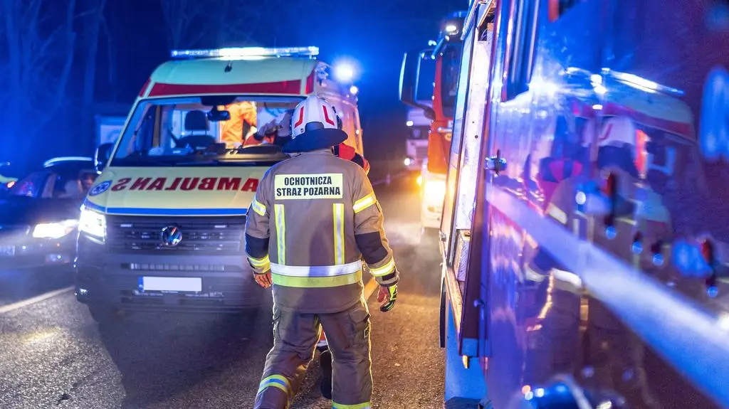 Straż pożarna w czasie akcji. Zdjęcie ilustracyjne 