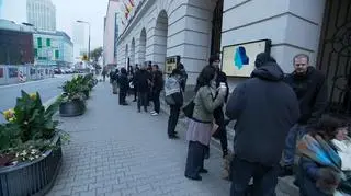 Kolejki po wejściówki na "Konkurs Chopinowski"
