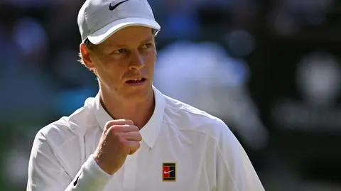 Lider lepszy od kontuzjowanej legendy. Będzie rewanż za Roland Garros