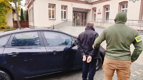 Mężczyzna oblał swoją partnerkę benzyną