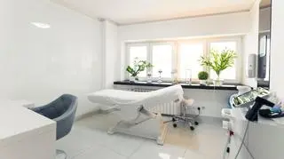 Nie bójmy się pytać o to certyfikaty, tytuły zawodowe i nazwy preparatów. To ważne ze względów bezpieczeństwa