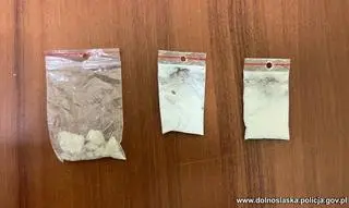 Kobieta miała przy sobie trzy woreczki strunowe z subtancjami odurzającymi