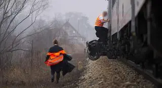 Śmiertelny wypadek na przejeździe kolejowym