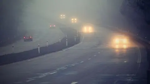 Mgła, opady marznące