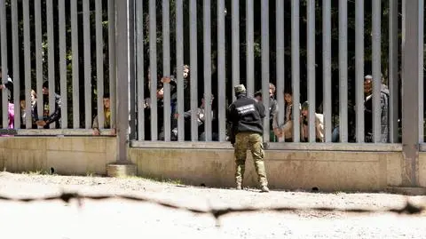 Mieszkania komunalne dla nielegalnych migrantów?