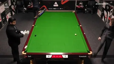 Próbował kopnąć stół. Polakowi puściły nerwy