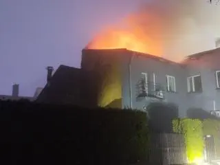Nocny pożar przy ul. Kołłątaja w Będzinie