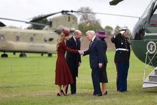 Powitanie Donalda i Melanii Trumpów na terenie zamku Windsor, 17 września 2025 r. 