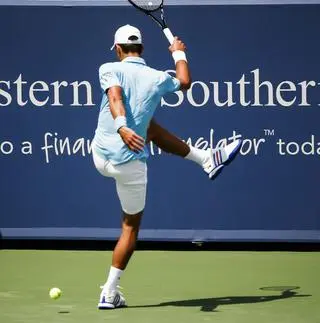 Tym razem dostało się piłce (Western & Southern Open 2014)