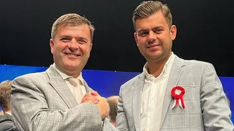 Dariusz i Damian Olszewscy na konwencji Suwerennej Polski w maju 2023 roku